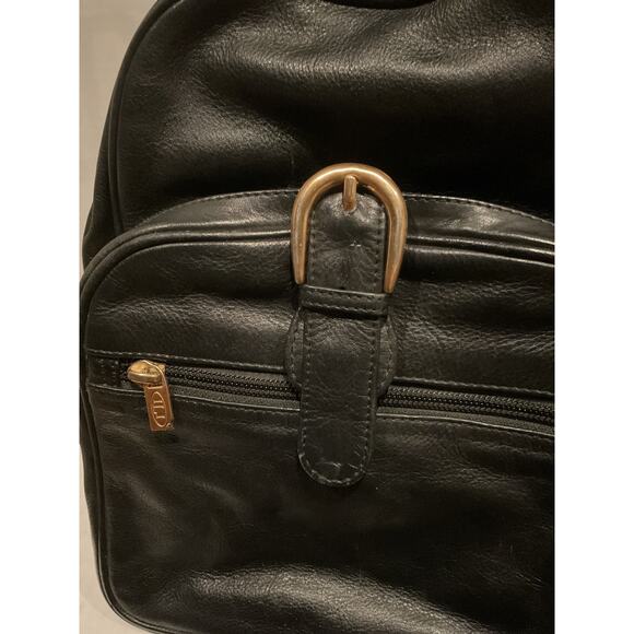 ILI - New York Toronto - Small Black Leather Backpack - Y2K -